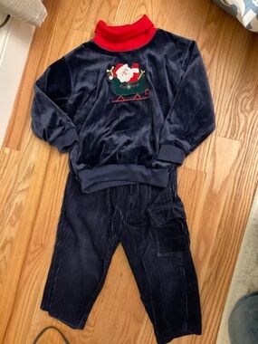 VINTAGE Y2K Philadelphia Good Lad Christmas Outfit - Please Read